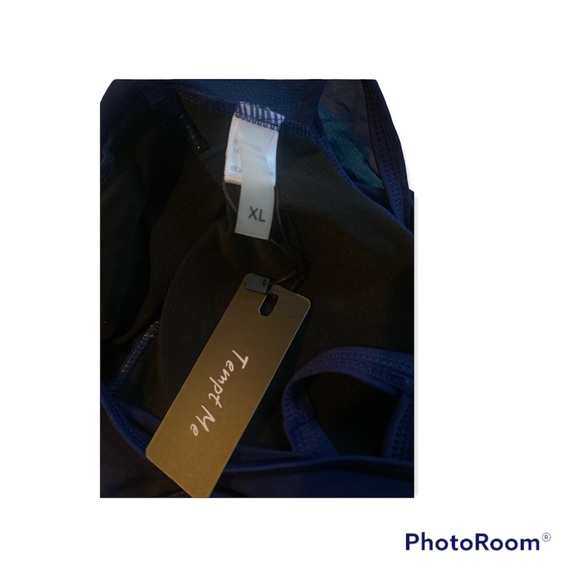 Bathing suit - Picture 3 of 3